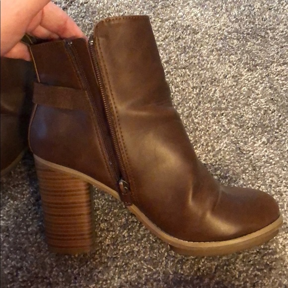 SOLD - Picture 3 of 5